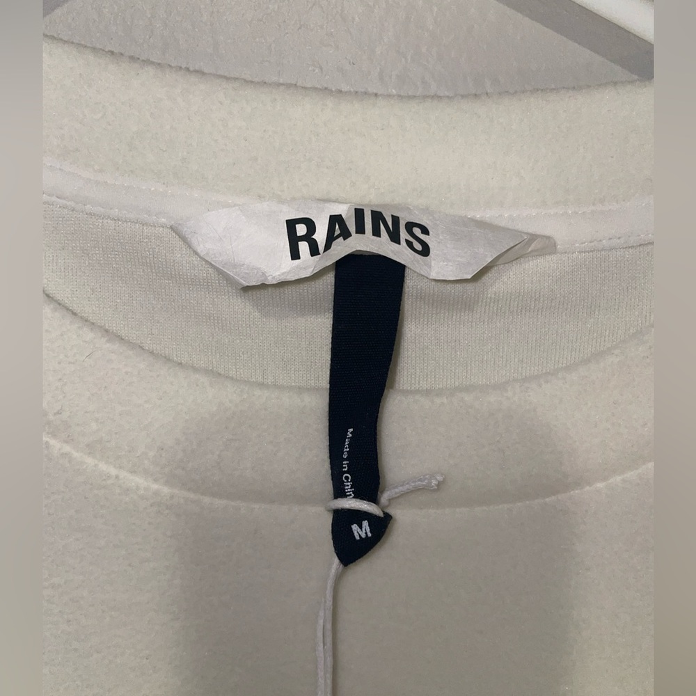 RAINS UNISEX CREWNECK FLEECE SWEATSHIRT - Picture 2 of 7